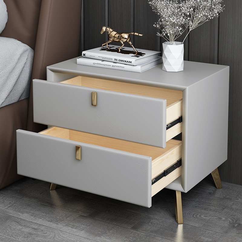 Solid Wood Nightstand 2 Drawers - طاولات جانبية عصرية لغرفة النوم مصنوعة